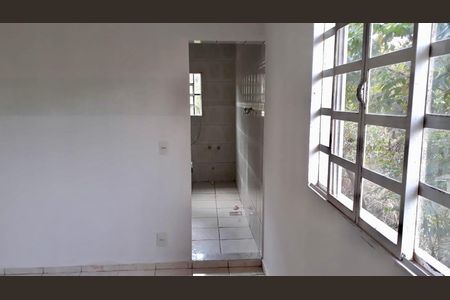 Casa à venda com 100m², 4 quartos e 4 vagas