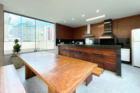Apartamento à venda com 340m², 5 quartos e 4 vagas Apartamento à venda com 340m², 5 quartos e 4 vagasÁrea comum