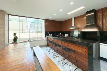 Apartamento à venda com 340m², 5 quartos e 4 vagas Apartamento à venda com 340m², 5 quartos e 4 vagasÁrea comum
