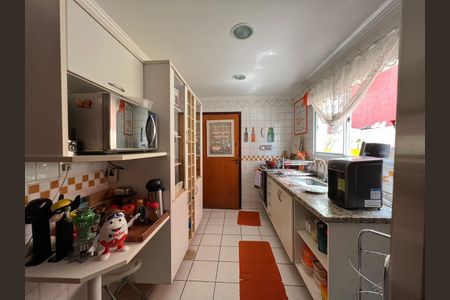 Casa de condomínio à venda com 165m², 3 quartos e 1 vaga Casa de condomínio à venda com 165m², 3 quartos e 1 vagaFoto 24