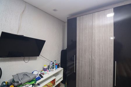 Casa à venda com 185m², 2 quartos e 2 vagas Casa à venda com 185m², 2 quartos e 2 vagasQuarto 1