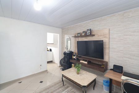 Casa à venda com 185m², 2 quartos e 2 vagas Casa à venda com 185m², 2 quartos e 2 vagasSala
