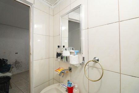 Casa à venda com 185m², 2 quartos e 2 vagas Casa à venda com 185m², 2 quartos e 2 vagasBanheiro 2