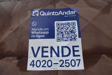 Casa à venda com 185m², 2 quartos e 2 vagas Casa à venda com 185m², 2 quartos e 2 vagasPlaca