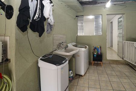Casa à venda com 185m², 2 quartos e 2 vagas Casa à venda com 185m², 2 quartos e 2 vagasÁrea de Serviço