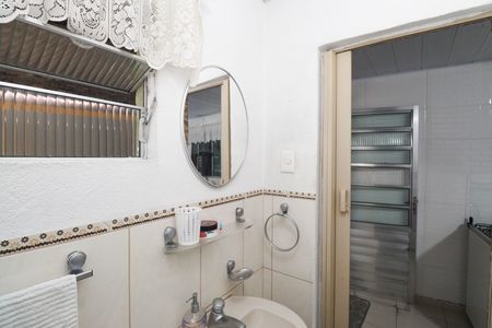 Casa à venda com 185m², 2 quartos e 2 vagas Casa à venda com 185m², 2 quartos e 2 vagasBanheiro 1