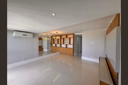 Sala de apartamento à venda com 2 quartos, 160m² em Recreio dos Bandeirantes, Rio de Janeiro