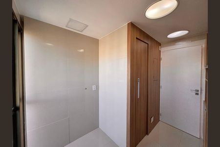 Apartamento à venda com 160m², 2 quartos e 2 vagas Apartamento à venda com 160m², 2 quartos e 2 vagasCozinha
