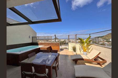 Apartamento à venda com 160m², 2 quartos e 2 vagas Apartamento à venda com 160m², 2 quartos e 2 vagasVaranda/Terraço