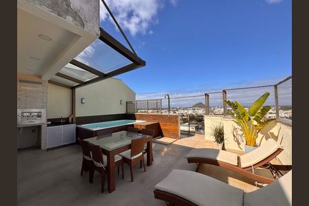 Apartamento à venda com 160m², 2 quartos e 2 vagas Apartamento à venda com 160m², 2 quartos e 2 vagasVaranda/Terraço
