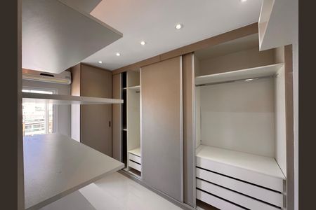 Apartamento à venda com 160m², 2 quartos e 2 vagas Apartamento à venda com 160m², 2 quartos e 2 vagasSuíte - Closet