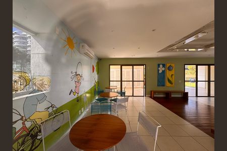 Apartamento à venda com 160m², 2 quartos e 2 vagas Apartamento à venda com 160m², 2 quartos e 2 vagasÁrea comum