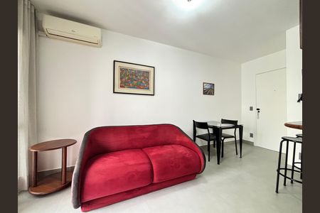 Sala de apartamento para alugar com 1 quarto, 32m² em Moema, São Paulo