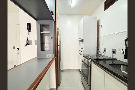 Apartamento para alugar com 32m², 1 quarto e 1 vaga Apartamento para alugar com 32m², 1 quarto e 1 vagaCozinha
