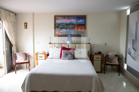 Apartamento à venda com 243m², 4 quartos e sem vaga