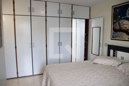 Apartamento à venda com 243m², 4 quartos e sem vaga