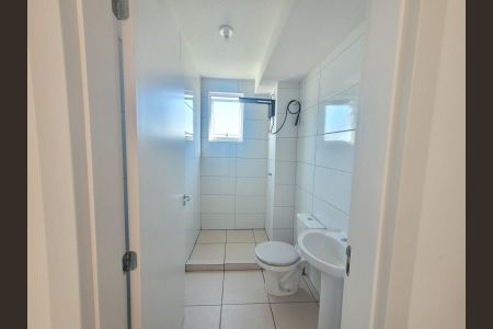 Banheiro de apartamento para alugar com 2 quartos, 54m² em Rondônia, Novo Hamburgo