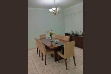 Apartamento para alugar com 120m², 2 quartos e 1 vaga Apartamento para alugar com 120m², 2 quartos e 1 vagaSala