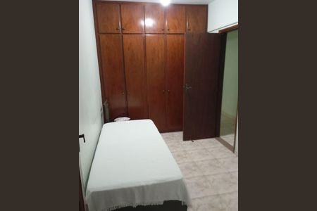 Apartamento para alugar com 120m², 2 quartos e 1 vaga Apartamento para alugar com 120m², 2 quartos e 1 vagaQuarto 2
