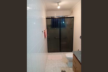 Apartamento para alugar com 120m², 2 quartos e 1 vaga Apartamento para alugar com 120m², 2 quartos e 1 vagaBanheiro