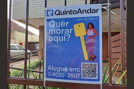 Apartamento para alugar com 70m², 2 quartos e 1 vaga Apartamento para alugar com 70m², 2 quartos e 1 vagaPlaca na Fachada