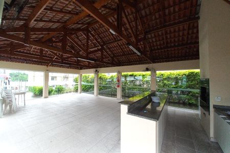 Apartamento para alugar com 44m², 2 quartos e 1 vaga Apartamento para alugar com 44m², 2 quartos e 1 vagaÁrea comum - Churrasqueira