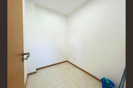 Apartamento à venda com 80m², 2 quartos e sem vaga