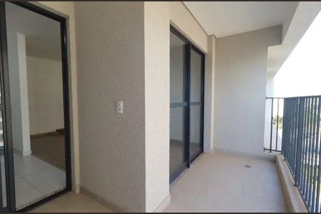 Apartamento à venda com 3 quartos, 67m² em Vila Anastácio, São Paulo
