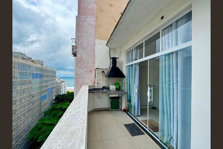 Apartamento à venda com 292m², 4 quartos e 1 vaga Apartamento à venda com 292m², 4 quartos e 1 vagaVaranda - Sala