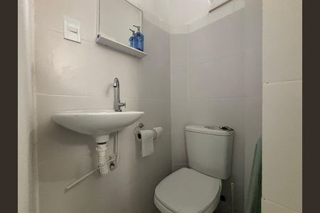 Apartamento à venda com 292m², 4 quartos e 1 vaga Apartamento à venda com 292m², 4 quartos e 1 vagaBanheiro