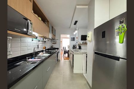 Apartamento à venda com 292m², 4 quartos e 1 vaga Apartamento à venda com 292m², 4 quartos e 1 vagaCozinha