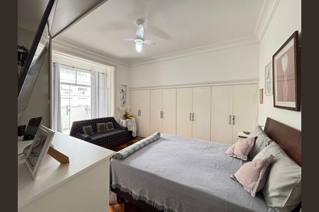 Apartamento à venda com 292m², 4 quartos e 1 vaga Apartamento à venda com 292m², 4 quartos e 1 vagaQuarto 4