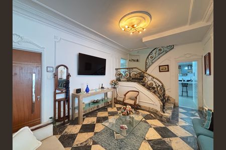 Apartamento à venda com 292m², 4 quartos e 1 vaga Apartamento à venda com 292m², 4 quartos e 1 vagaSala