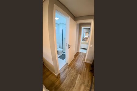 Corredor de apartamento à venda com 2 quartos, 87m² em Jardim Caboré, São Paulo