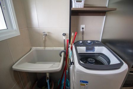 Apartamento para alugar com 56m², 1 quarto e 2 vagas Apartamento para alugar com 56m², 1 quarto e 2 vagasÁrea de Serviço