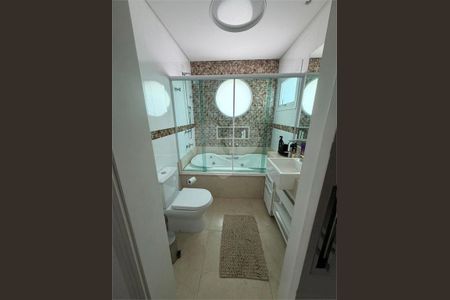 Casa à venda com 222m², 3 quartos e 5 vagas