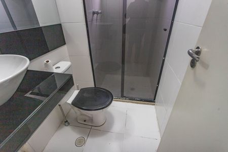 Apartamento para alugar com 45m², 2 quartos e 1 vaga Apartamento para alugar com 45m², 2 quartos e 1 vagaBanheiro