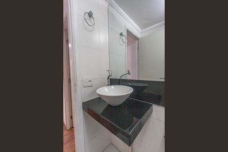 Apartamento para alugar com 45m², 2 quartos e 1 vaga Apartamento para alugar com 45m², 2 quartos e 1 vagaBanheiro