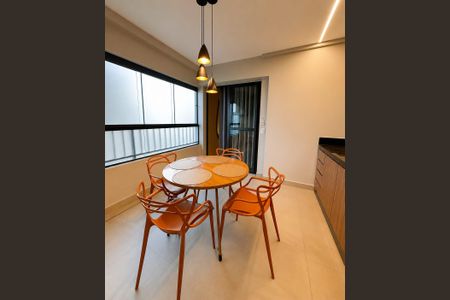 Cozinha de apartamento para alugar com 1 quarto, 51m² em Setor Bueno, Goiânia