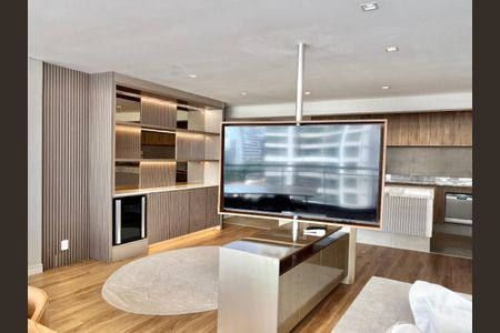 Apartamento à venda com 3 quartos, 197m² em Jardim das Acacias, São Paulo
