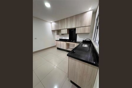 Casa à venda com 136m², 2 quartos e 4 vagas