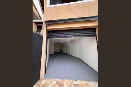 Casa à venda com 136m², 2 quartos e 4 vagas