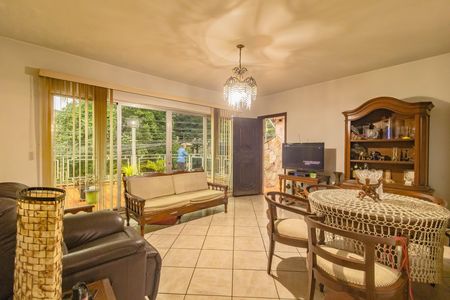 Casa à venda com 3 quartos, 175m² em Jardim Oriental, São Paulo