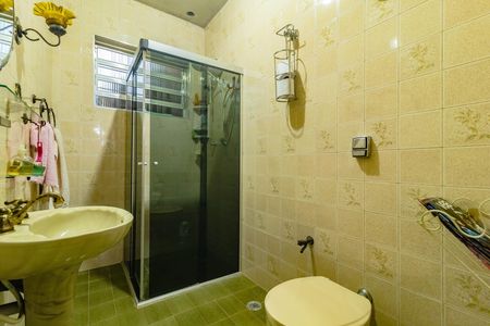Casa à venda com 175m², 3 quartos e 2 vagas