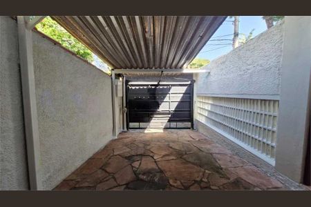 Casa à venda com 317m², 3 quartos e 2 vagas