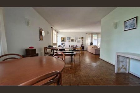 Casa à venda com 3 quartos, 317m² em Campo Belo, São Paulo