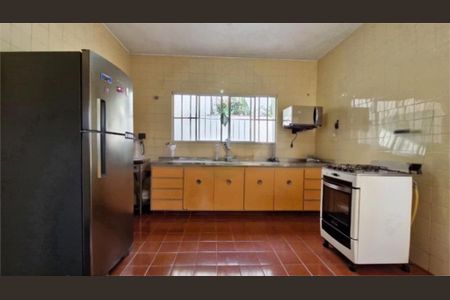 Casa à venda com 317m², 3 quartos e 2 vagas