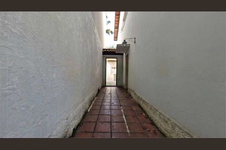 Casa à venda com 3 quartos, 317m² em Campo Belo, São Paulo