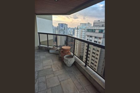 Apartamento à venda com 148m², 4 quartos e 3 vagas Apartamento à venda com 148m², 4 quartos e 3 vagasFoto 04