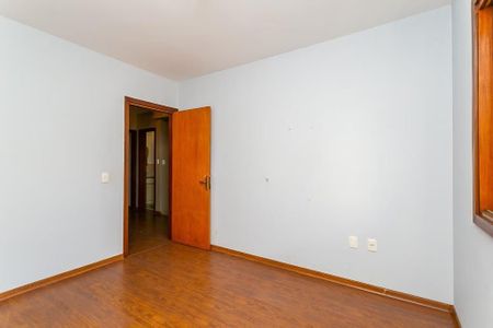 Casa de condomínio para alugar com 233m², 3 quartos e 4 vagas Casa de condomínio para alugar com 233m², 3 quartos e 4 vagasQuarto